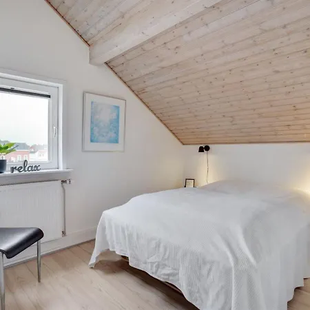 Apartment Anke - 500m From The Sea In Western Jutland By Interhome